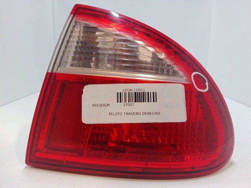 Recambio de piloto trasero derecho para seat leon (1m1) 1.9 tdi referencia OEM IAM   