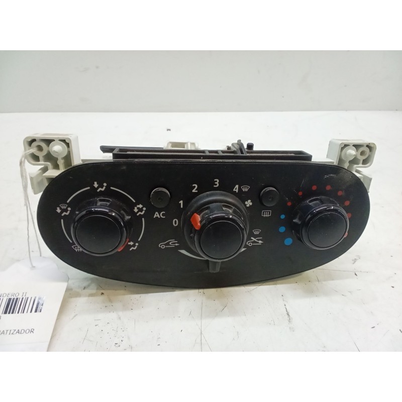 Recambio de mando climatizador para dacia sandero ii 1.5 dci 75 / blue dci 75 (b8jw, b8m4, b8ah, b8m7, b8m6) referencia OEM IAM 