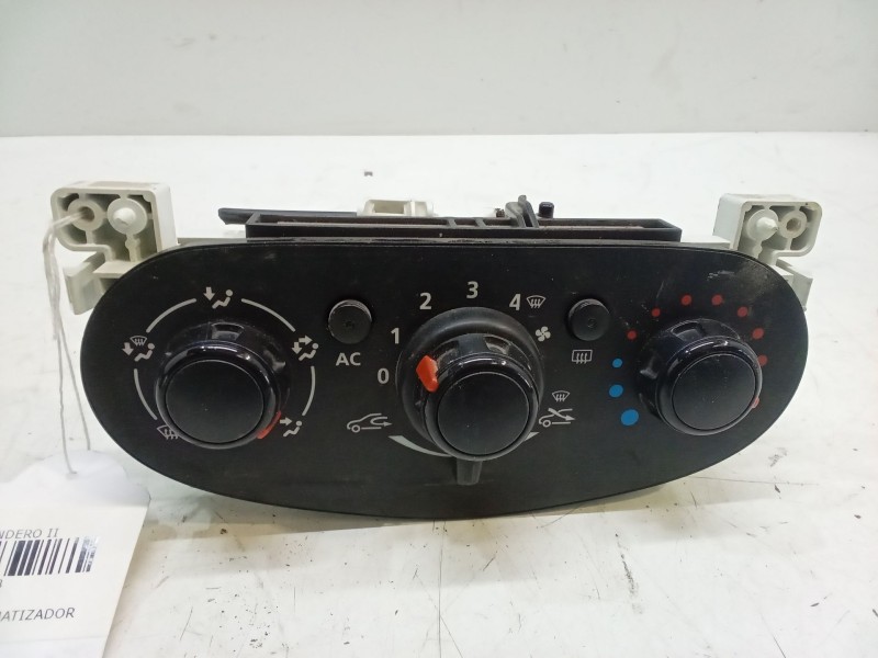 Recambio de mando climatizador para dacia sandero ii 1.5 dci 75 / blue dci 75 (b8jw, b8m4, b8ah, b8m7, b8m6) referencia OEM IAM 