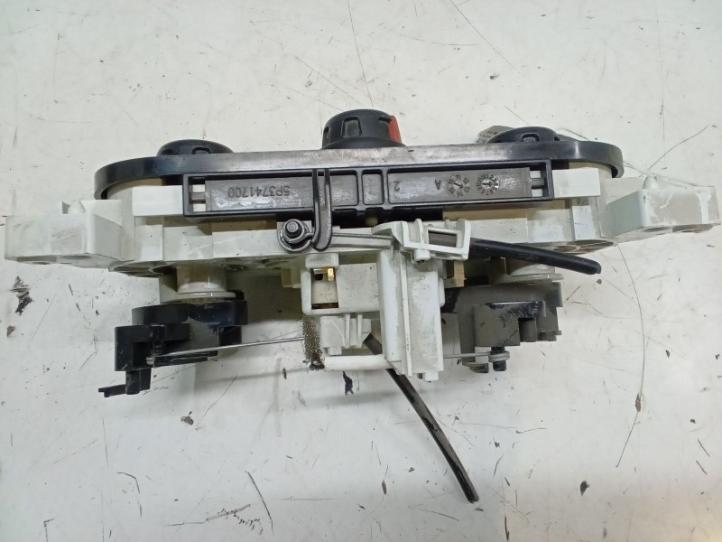 Recambio de mando climatizador para dacia sandero ii 1.5 dci 75 / blue dci 75 (b8jw, b8m4, b8ah, b8m7, b8m6) referencia OEM IAM 