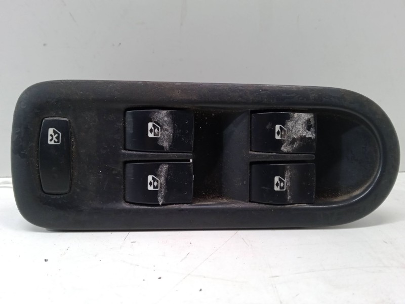Recambio de mando elevalunas delantero izquierdo para renault megane ii (bm0/1_, cm0/1_) 1.9 dci (bm0g, cm0g) referencia OEM IAM