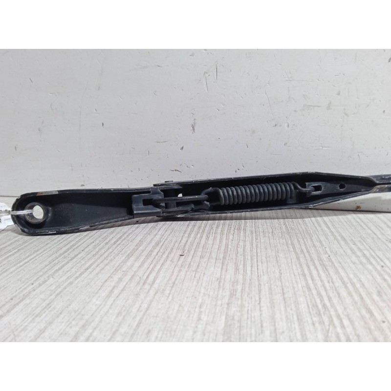 Recambio de brazo limpia delantero izquierdo para lancia ypsilon (843_) 1.3 d multijet (843.axf11, 843.axf1a, 843.axm11,... refe