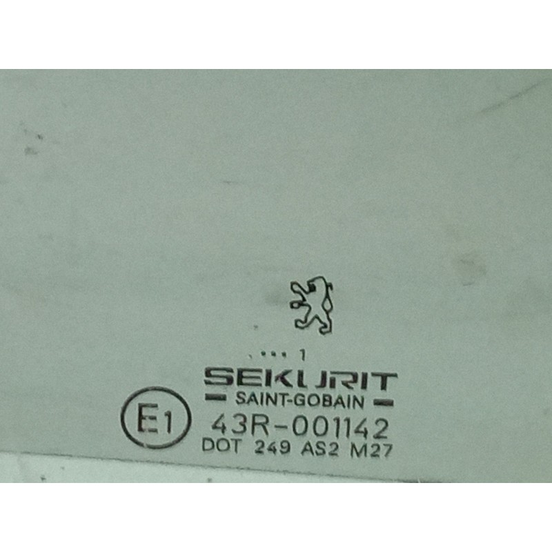 Recambio de luna puerta delantera derecha para peugeot 306 break (7e, n3, n5) 2.0 hdi 90 referencia OEM IAM   