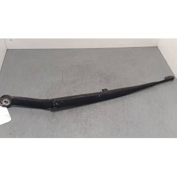 BRAZO LIMPIA DELANTERO IZQUIERDO 