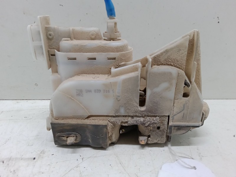 Recambio de cerradura puerta trasera derecha para volkswagen golf iii (1h1) 1.6 referencia OEM IAM   