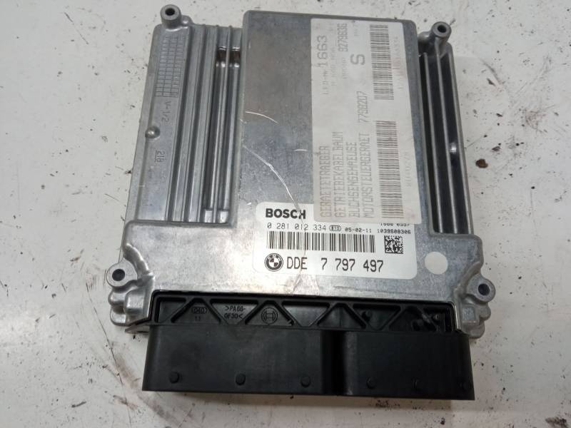 CENTRALITA MOTOR UCE DDE7797497 0281012334 