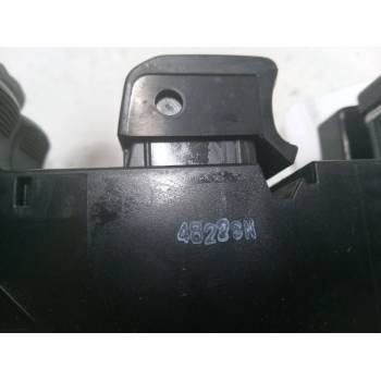 MANDO ELEVALUNAS DELANTERO IZQUIERDO 254013VV0B 