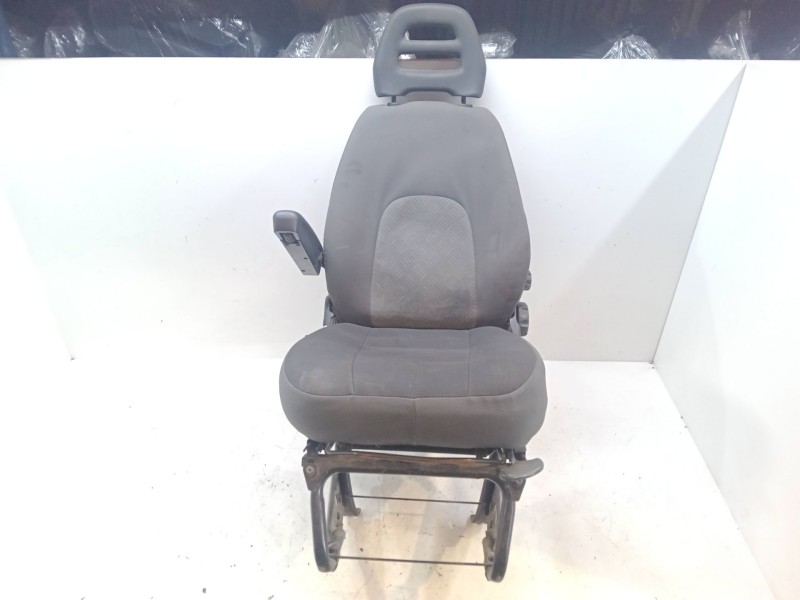 Recambio de asiento delantero izquierdo para citroën jumper i furgoneta (244) 2.8 hdi referencia OEM IAM    Recambio de asiento delantero izquierdo para citroën jumper i furgoneta (244) 2.8 hdi referencia OEM IAM