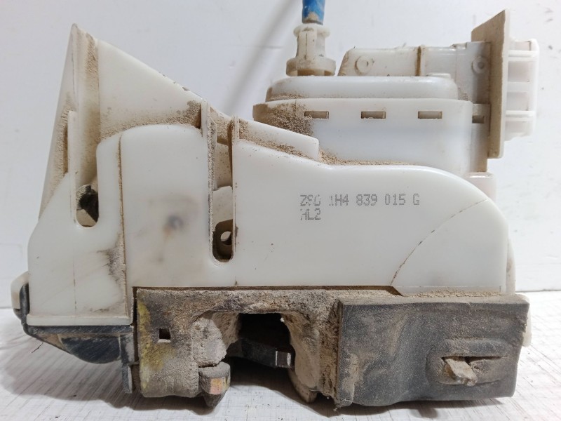 Recambio de cerradura puerta trasera izquierda para volkswagen golf iii (1h1) 1.6 referencia OEM IAM   