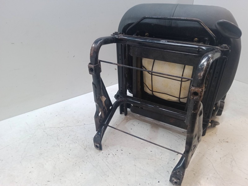 Recambio de asiento delantero izquierdo para citroën jumper i furgoneta (244) 2.8 hdi referencia OEM IAM    Recambio de asiento delantero izquierdo para citroën jumper i furgoneta (244) 2.8 hdi referencia OEM IAM