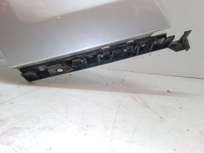 Recambio de aleta delantera izquierda para bmw 1 (e87) 116 i referencia OEM IAM   