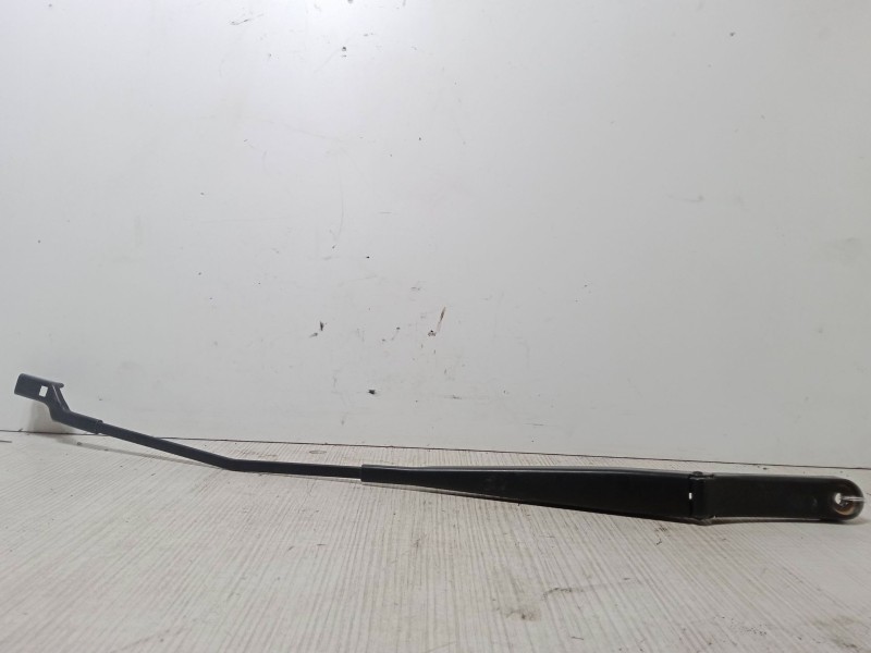 Recambio de brazo limpia delantero derecho para volkswagen polo v (6r1, 6c1) 1.2 tsi 16v referencia OEM IAM   