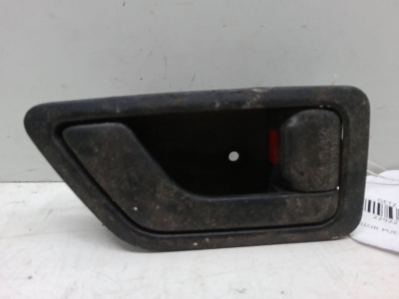 Recambio de maneta interior puerta trasera derecha para hyundai getz (tb) 1.3 referencia OEM IAM   