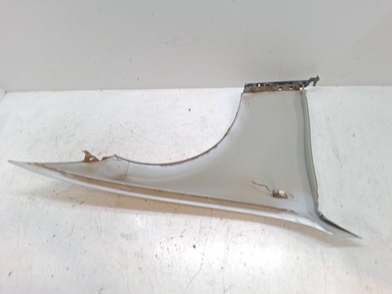 Recambio de aleta delantera izquierda para bmw 1 (e87) 116 i referencia OEM IAM   