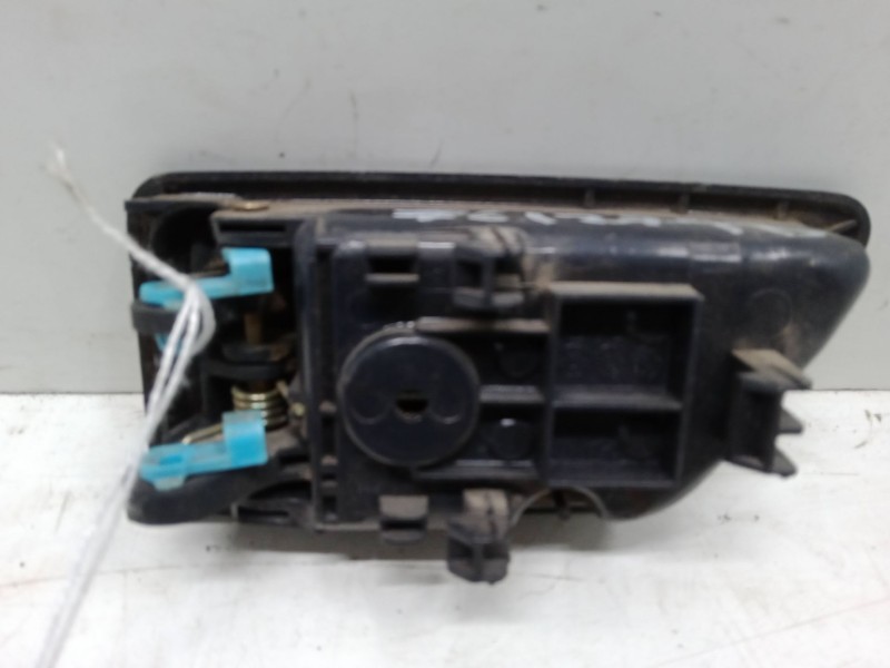 Recambio de maneta interior puerta trasera derecha para hyundai getz (tb) 1.3 referencia OEM IAM   