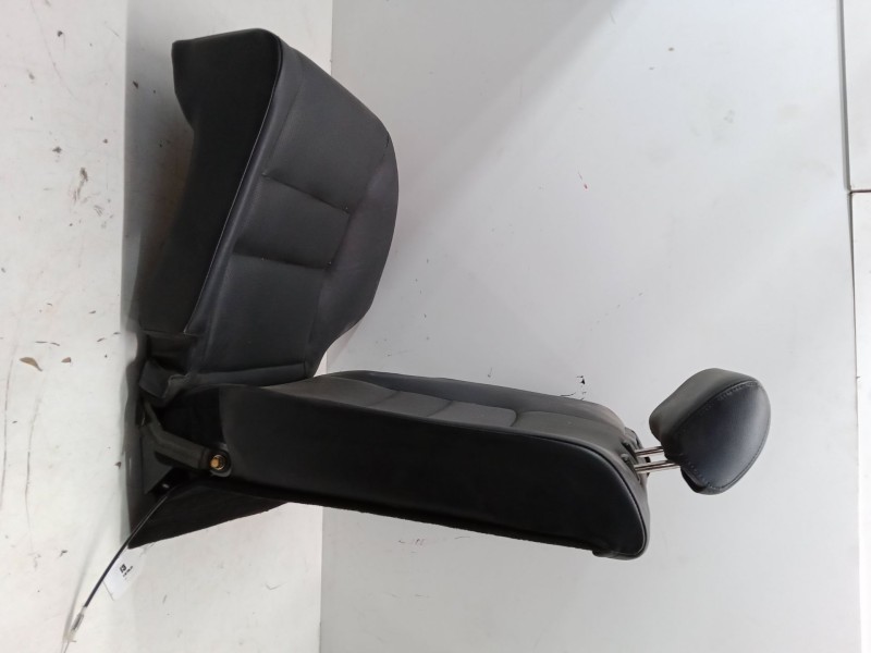 Recambio de asientos trasero derecho para mazda 6 hatchback (gg) 2.3 (gg3s) referencia OEM IAM   