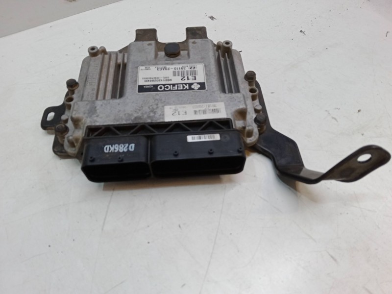 Recambio de centralita motor uce para hyundai ix35 (lm, el, elh) 1.6 referencia OEM IAM 391102BAG3  9001120286KD E12