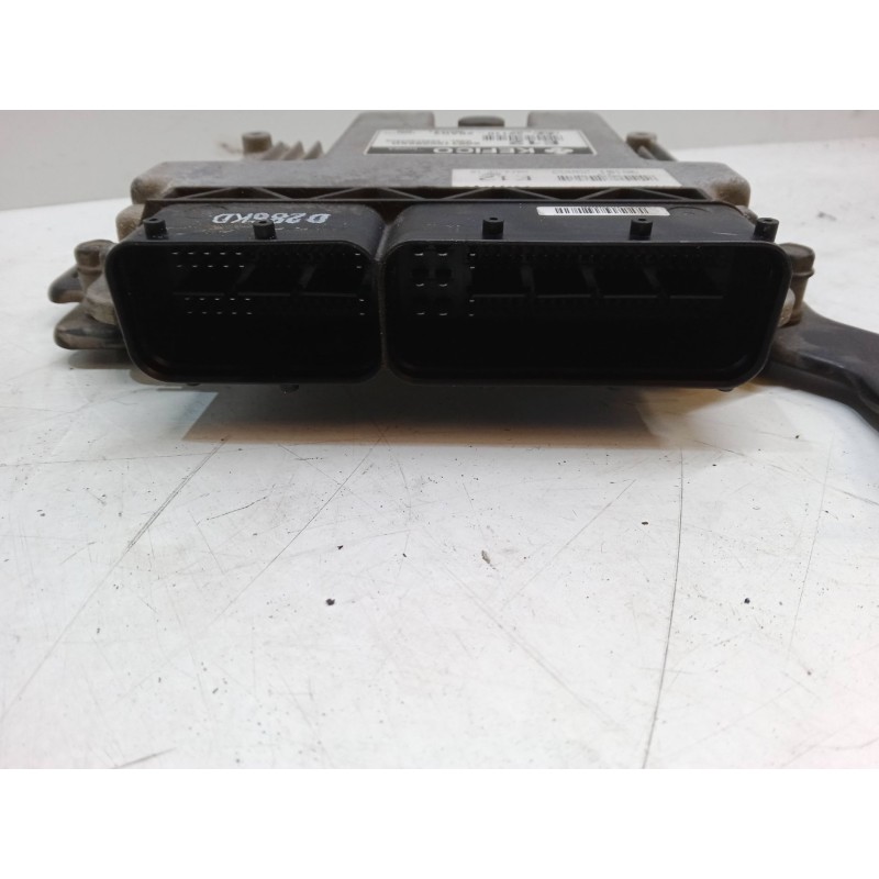 Recambio de centralita motor uce para hyundai ix35 (lm, el, elh) 1.6 referencia OEM IAM 391102BAG3  9001120286KD E12