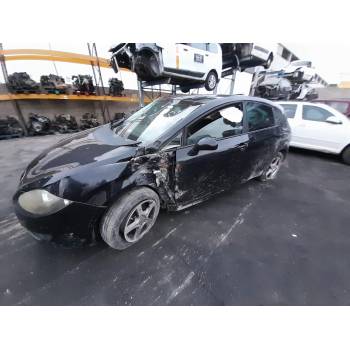 SEAT LEON (1P1)