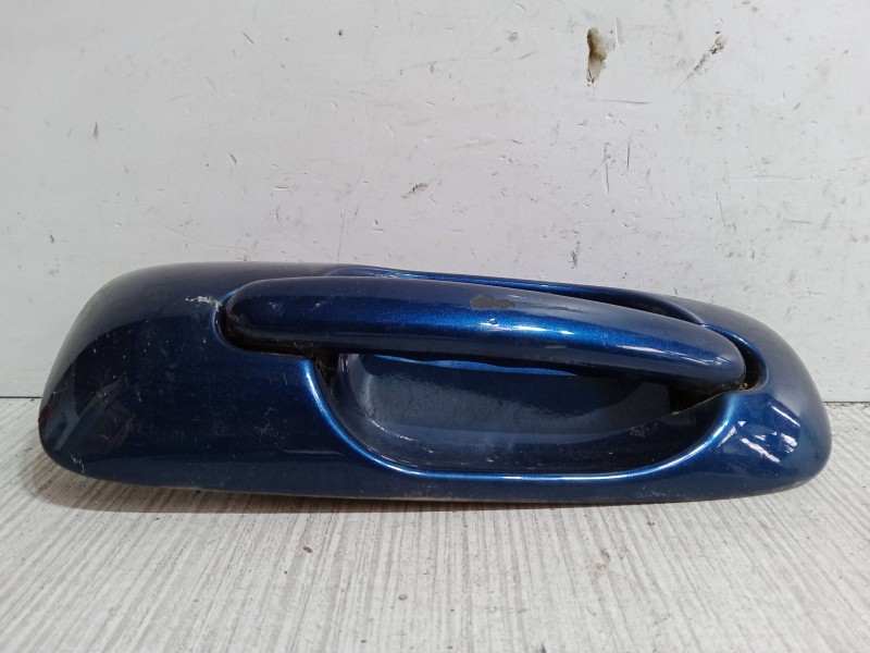 Recambio de maneta exterior puerta delantera derecha para chrysler voyager iv (rg, rs) 2.5 crd referencia OEM IAM   