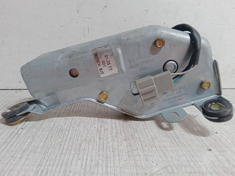 Recambio de motor limpia trasero para renault megane i coach (da0/1_) 1.4 16v (da0d, da1h, da0w, da10) referencia OEM IAM 820002 Recambio de motor limpia trasero para renault megane i coach (da0/1_) 1.4 16v (da0d, da1h, da0w, da10) referencia OEM IAM 820002