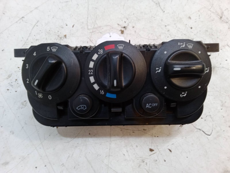 Recambio de mando calefaccion / a/a para mercedes-benz clase a (w168) a 160 (168.033, 168.133) referencia OEM IAM 1688302185  