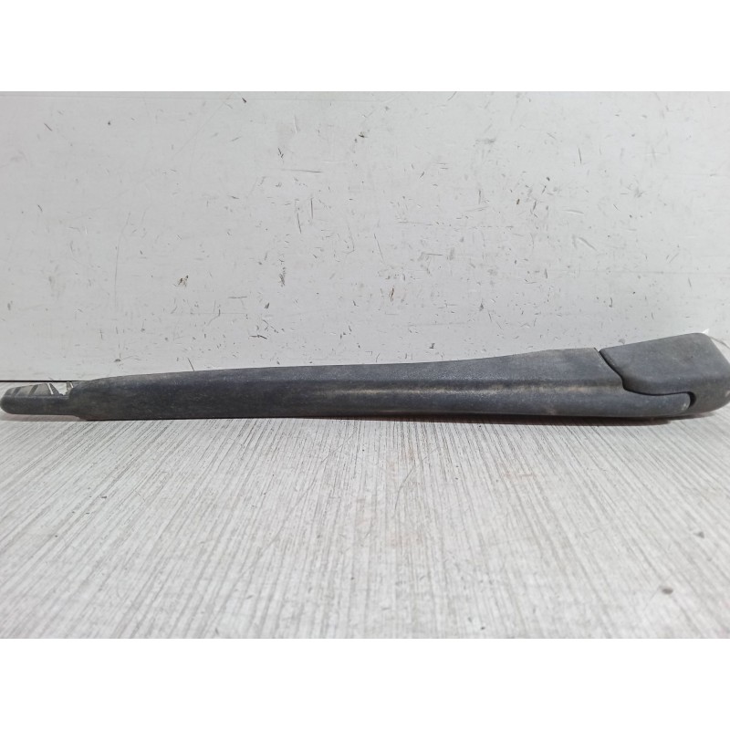 Recambio de brazo limpia trasero para renault megane i coach (da0/1_) 1.4 16v (da0d, da1h, da0w, da10) referencia OEM IAM   