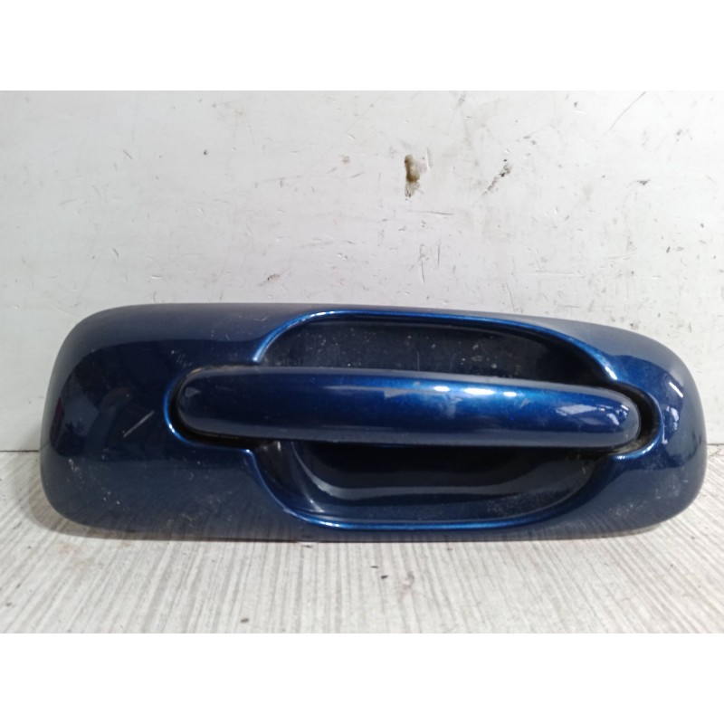 Recambio de maneta exterior puerta corredera derecha para chrysler voyager iv (rg, rs) 2.5 crd referencia OEM IAM   