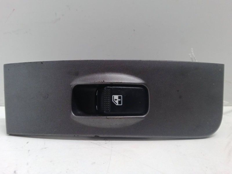 Recambio de mando elevalunas trasero derecho para hyundai matrix (fc) 1.6 referencia OEM IAM 35  