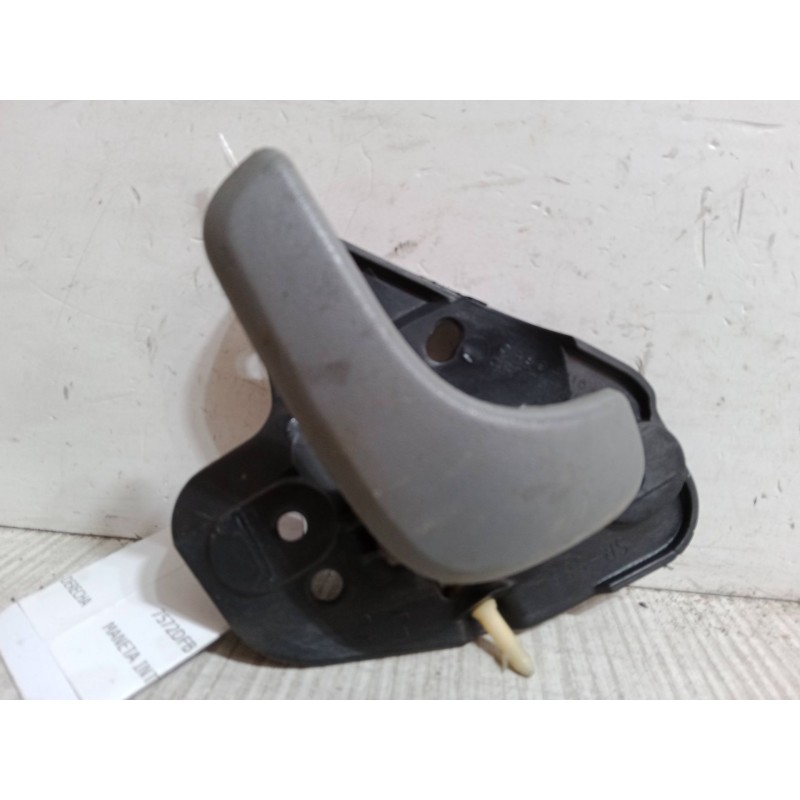 Recambio de maneta interior puerta delantera derecha para chrysler voyager iv (rg, rs) 2.5 crd referencia OEM IAM   