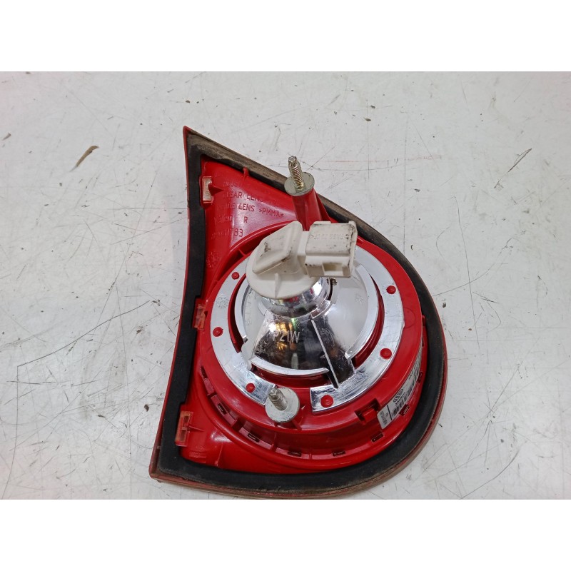 Recambio de piloto trasero porton derecho para volkswagen golf v (1k1) 2.0 tdi 16v referencia OEM IAM   