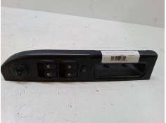 Recambio de mando elevalunas delantero izquierdo para kia carens ii monospace (fj) 2.0 crdi referencia OEM IAM   