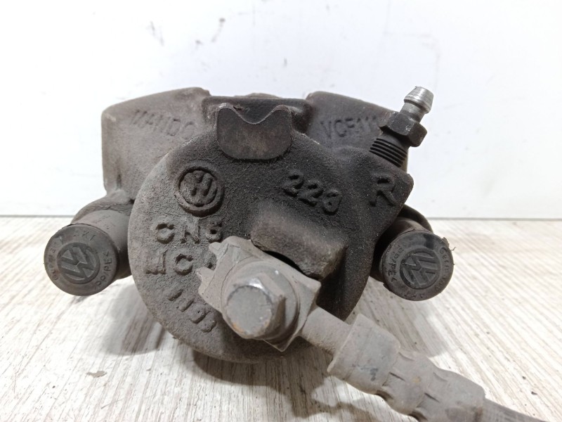 Recambio de pinza freno delantera derecha para volkswagen polo v (6r1, 6c1) 1.2 tsi 16v referencia OEM IAM   