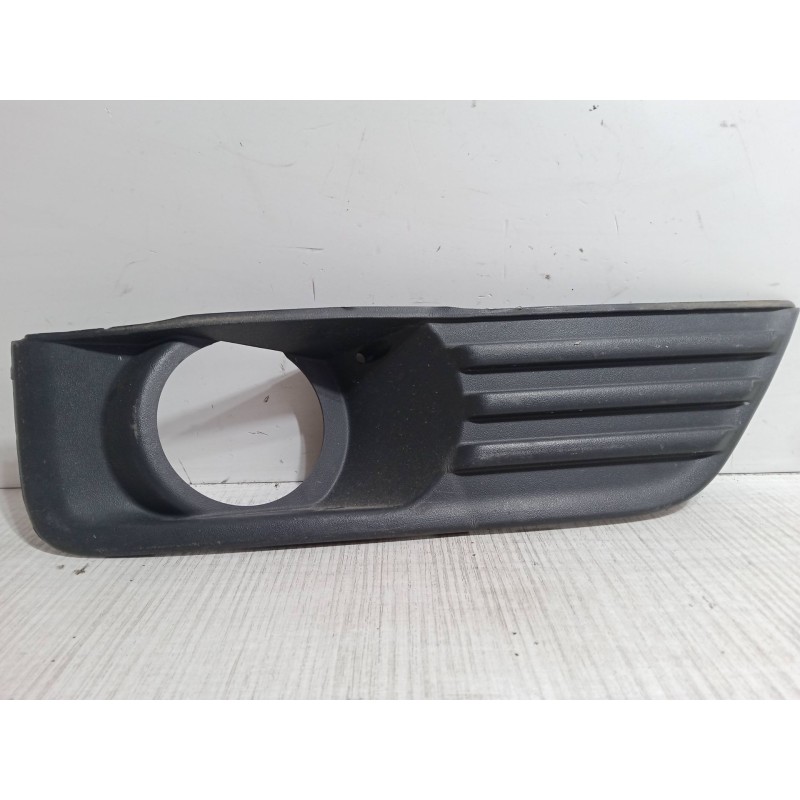 Recambio de rejilla inferior paragolpes para ford focus ii (da_, hcp, dp) 1.6 referencia OEM IAM DERECHA  