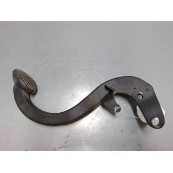 PEDAL EMBRAGUE 