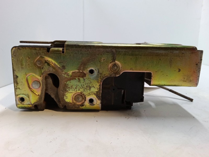 Recambio de cerradura maletero / porton para ford transit furgoneta (fa_ _) 2.0 di (fae_, faf_, fag_) referencia OEM IAM    Recambio de cerradura maletero / porton para ford transit furgoneta (fa_ _) 2.0 di (fae_, faf_, fag_) referencia OEM IAM