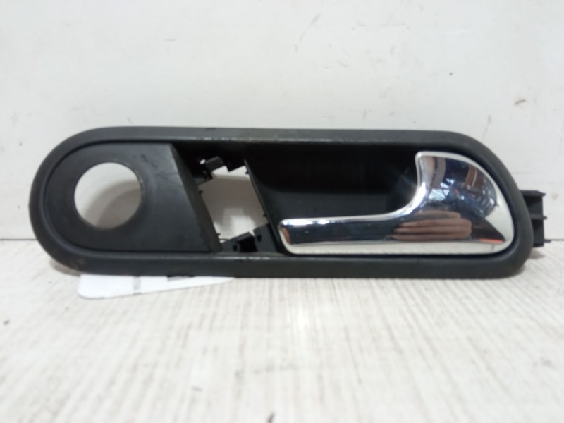 Recambio de maneta interior puerta delantera derecha para seat ibiza iii (6l1) 1.4 16v referencia OEM IAM 6L0837114   Recambio de maneta interior puerta delantera derecha para seat ibiza iii (6l1) 1.4 16v referencia OEM IAM 6L0837114