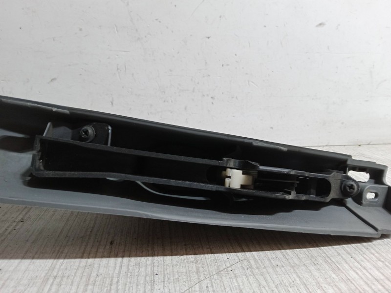 Recambio de maneta interior corredera izquierda para chrysler voyager iv (rg, rs) 2.5 crd referencia OEM IAM   