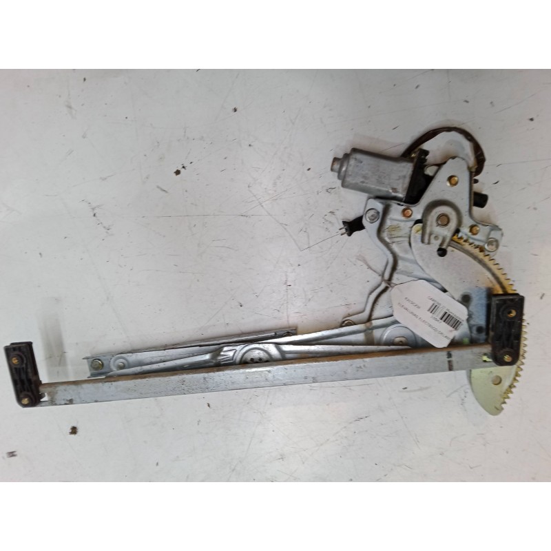 Recambio de elevalunas electrico delantero derecho para kia carens ii monospace (fj) 2.0 crdi referencia OEM IAM   