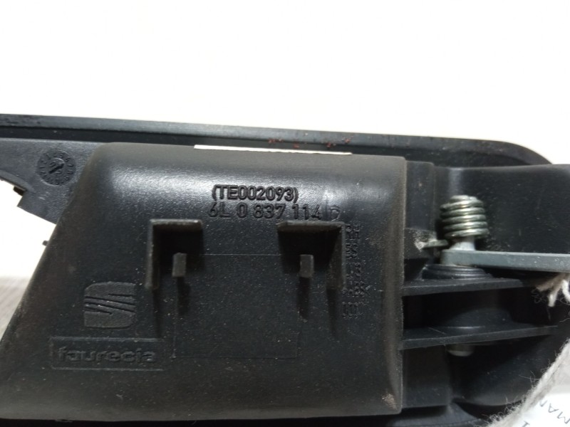 Recambio de maneta interior puerta delantera derecha para seat ibiza iii (6l1) 1.4 16v referencia OEM IAM 6L0837114   Recambio de maneta interior puerta delantera derecha para seat ibiza iii (6l1) 1.4 16v referencia OEM IAM 6L0837114