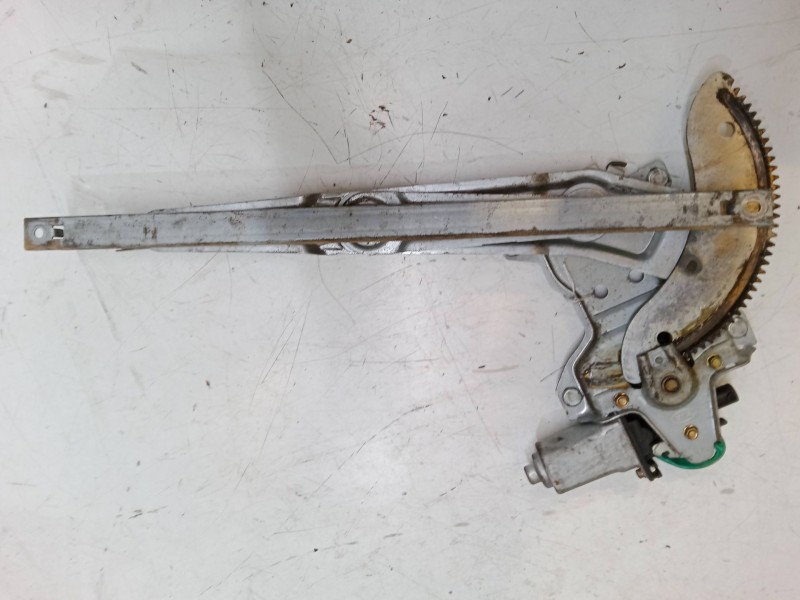 Recambio de elevalunas electrico delantero izquierdo para kia carens ii monospace (fj) 2.0 crdi referencia OEM IAM   