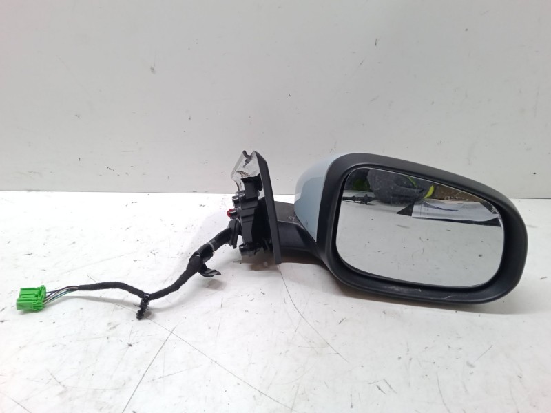 Recambio de retrovisor electrico derecho para volvo v40 hatchback (525) d2 referencia OEM IAM   