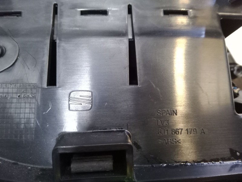 Recambio de mando elevalunas delantero izquierdo para seat ibiza iv sc (6j1, 6p5) 1.4 referencia OEM IAM 6J1867179A  