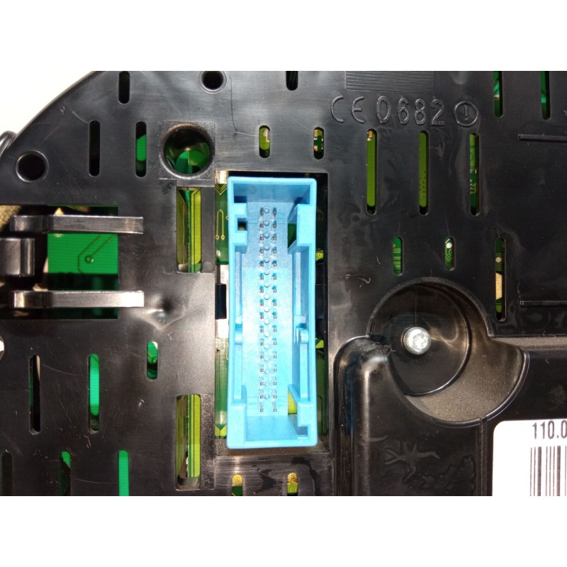 Recambio de cuadro instrumentos para audi a3 sportback (8pa) 1.6 fsi referencia OEM IAM 8P0920900T  