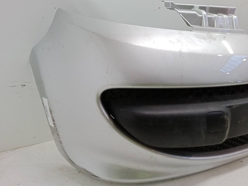 Recambio de paragolpes delantero para peugeot 107 (pm_, pn_) 1.0 referencia OEM IAM   