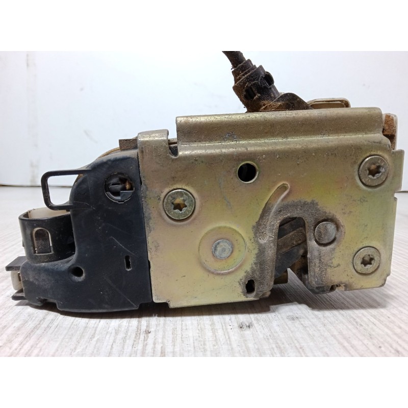 Recambio de cerradura puerta delantera derecha para citroën c3 i (fc_, fn_) 1.4 i referencia OEM IAM   