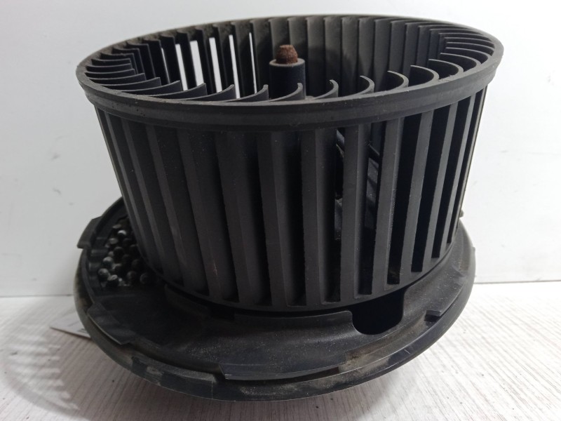 Recambio de motor calefaccion para audi a3 sportback (8pa) 1.6 fsi referencia OEM IAM   