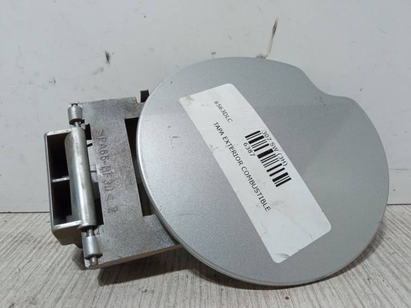 TAPA EXTERIOR COMBUSTIBLE 9643083777 