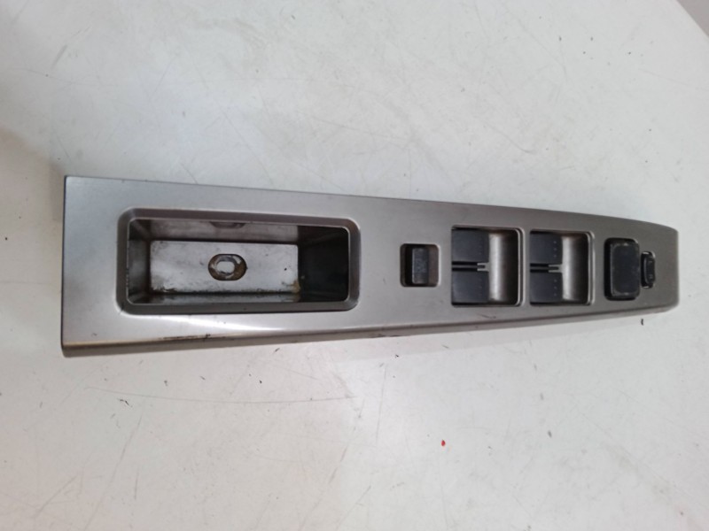 Recambio de mando elevalunas delantero izquierdo para mazda 5 (cr19) 2.0 cd (cr19) referencia OEM IAM CC65684L6  