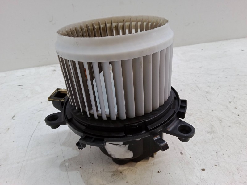 Recambio de motor calefaccion para citroën c4 grand picasso ii (da_, de_) 2.0 bluehdi 150 referencia OEM IAM 5P130000  